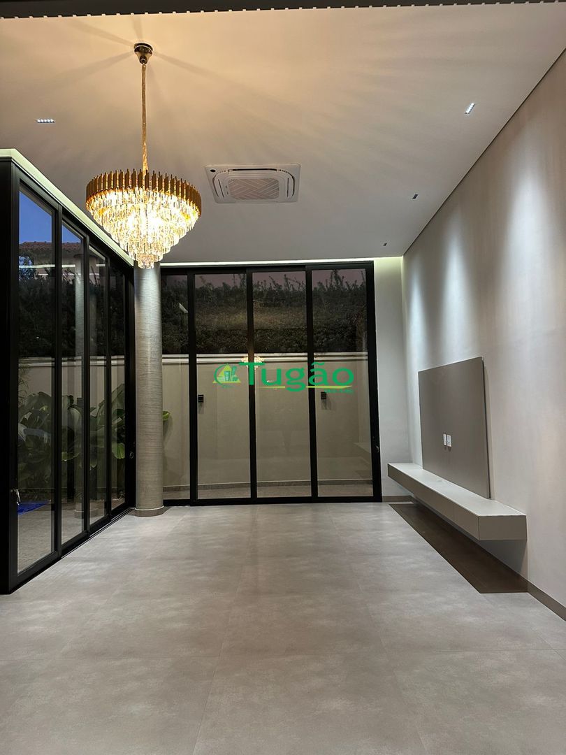 Casa de Condomínio com 3 quartos à venda, 272m² — foto 31 de 33