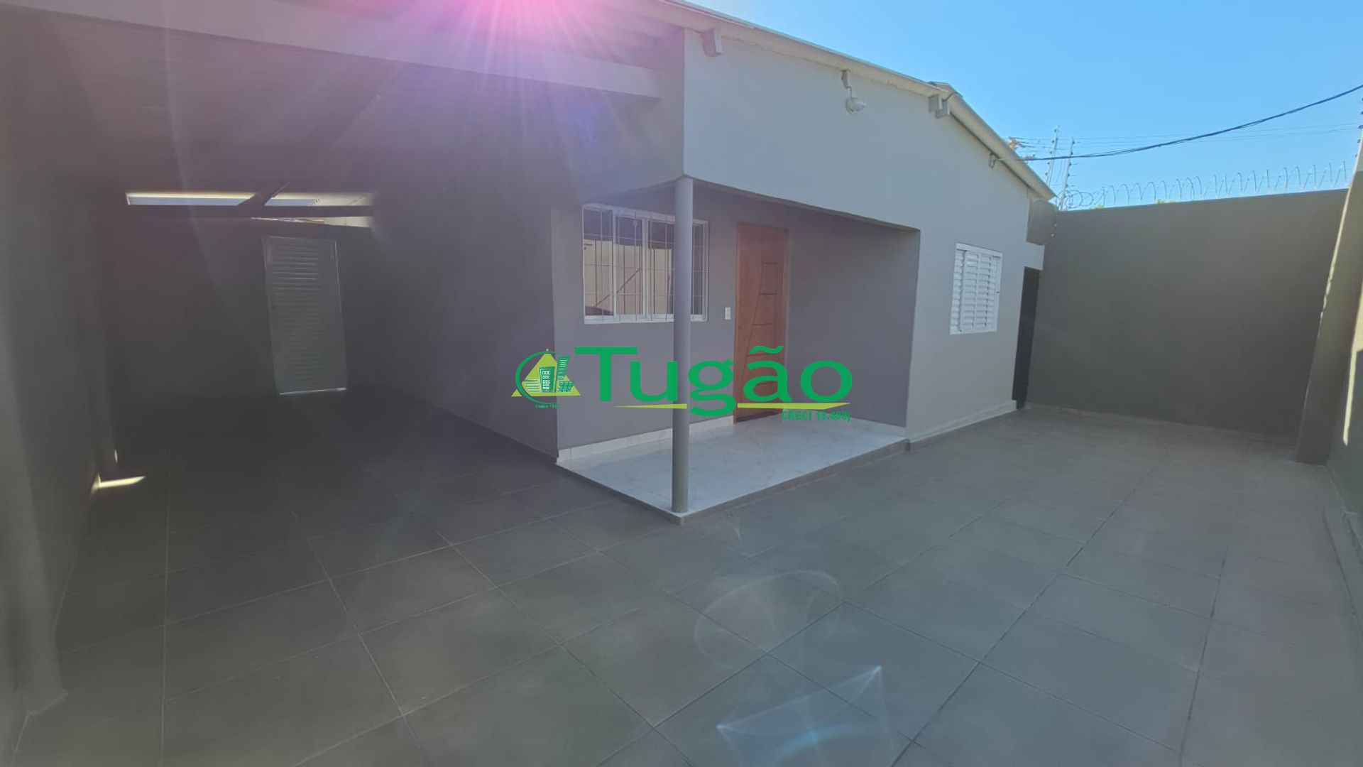 Casa com 2 quartos à venda, 129m² — foto 1 de 8