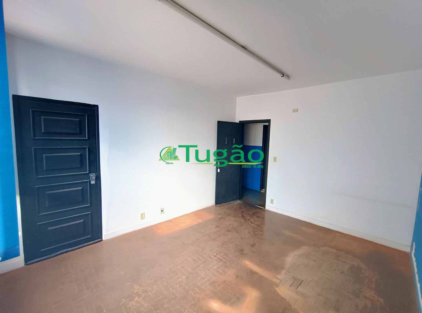 Conjunto Comercial / Sala  à venda, 19m² — foto 1 de 2