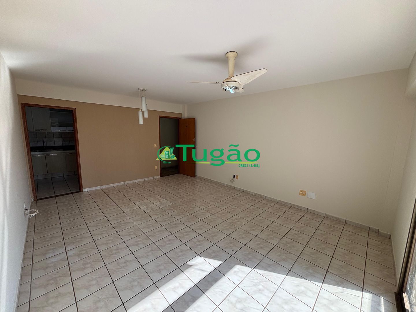 Apartamento com 3 quartos à venda, 92m² — foto 2 de 15