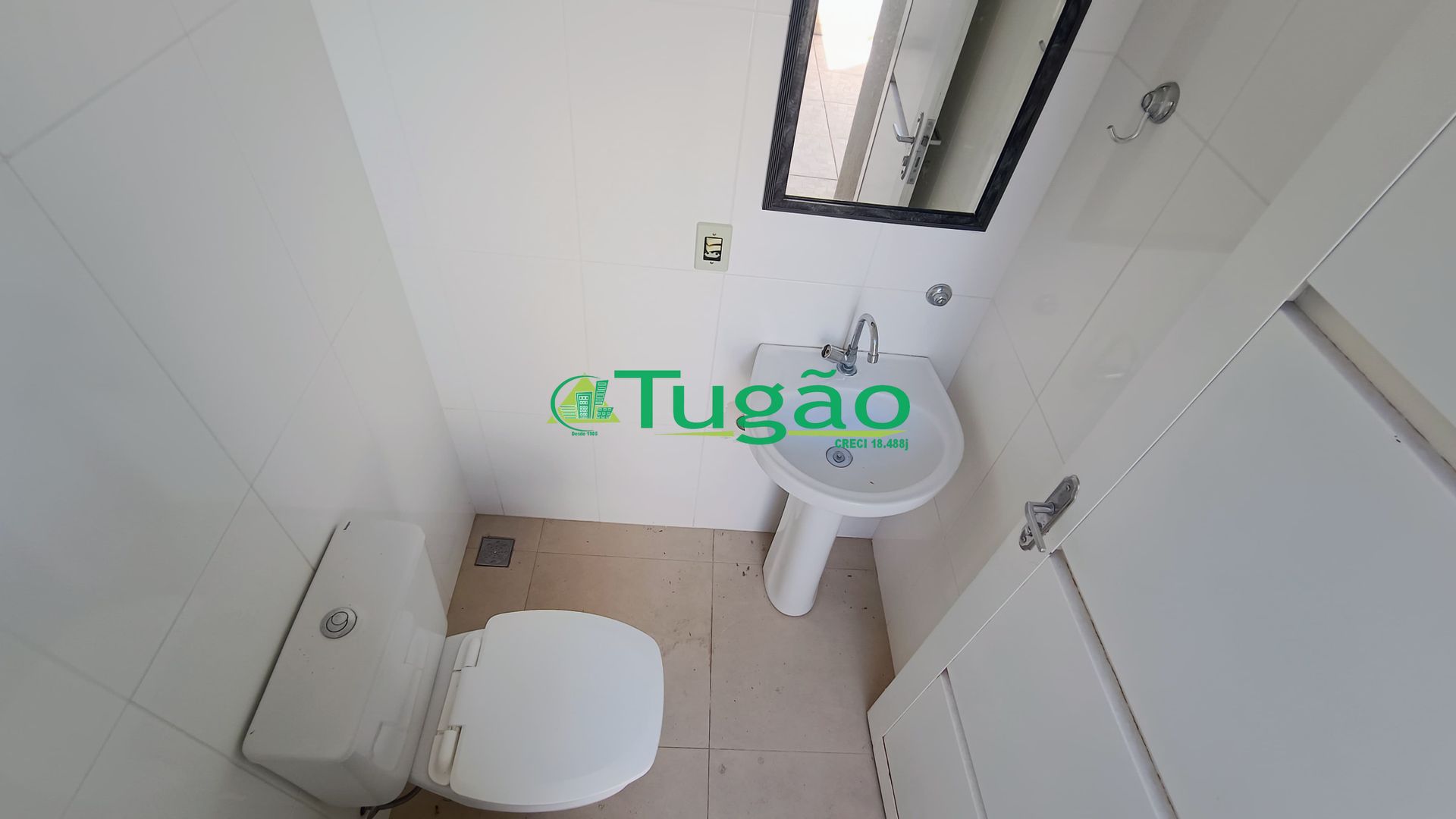 Casa com 2 quartos à venda, 156m² — foto 2 de 16