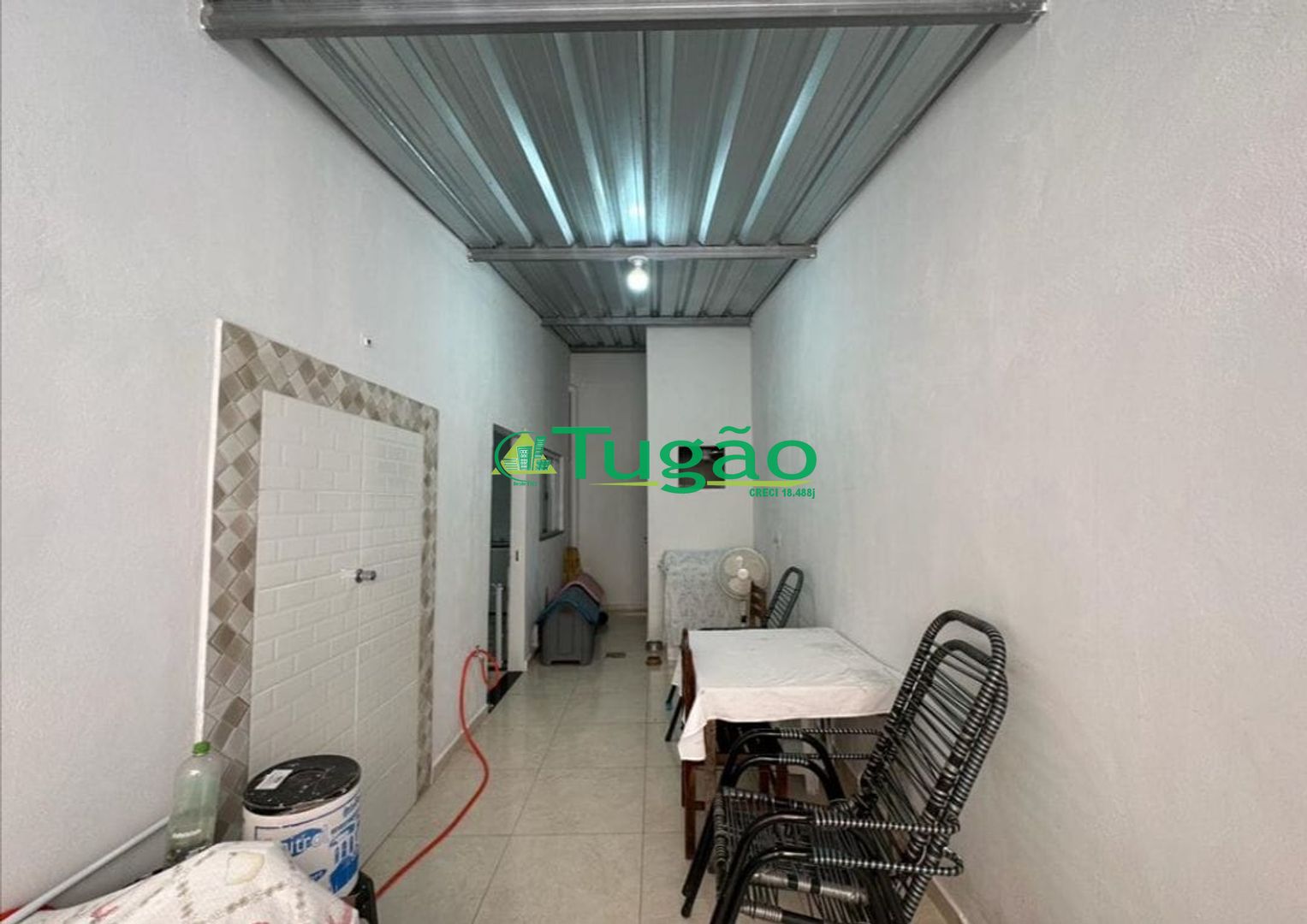 Casa com 3 quartos à venda, 111m² — foto 3 de 15