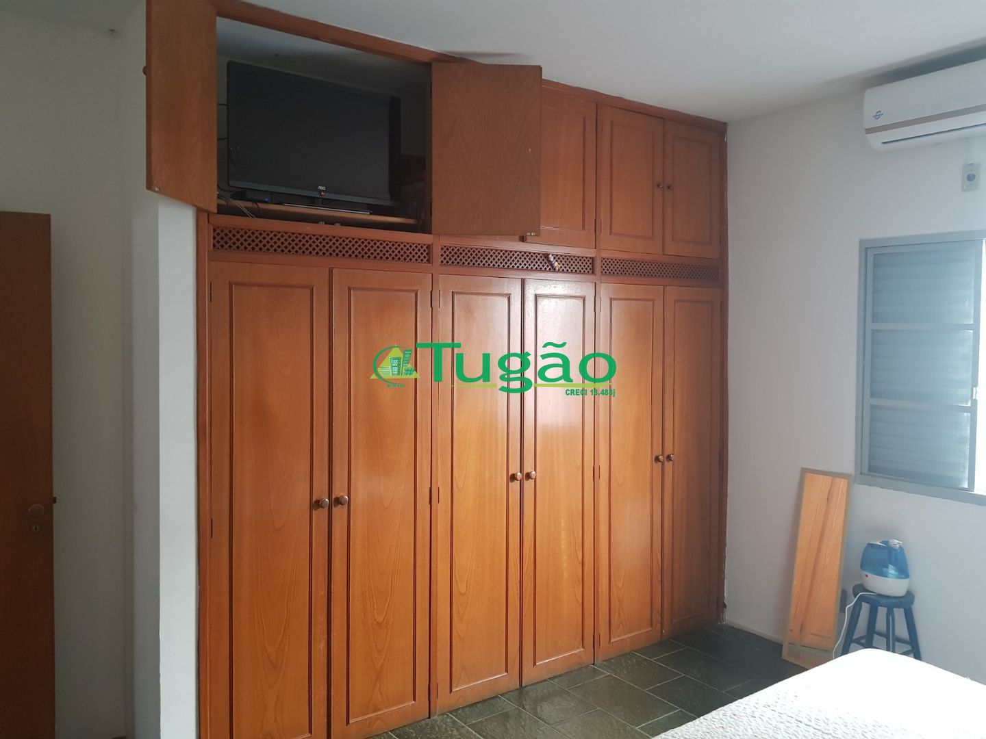Casa com 4 quartos à venda, 350m² — foto 4 de 9
