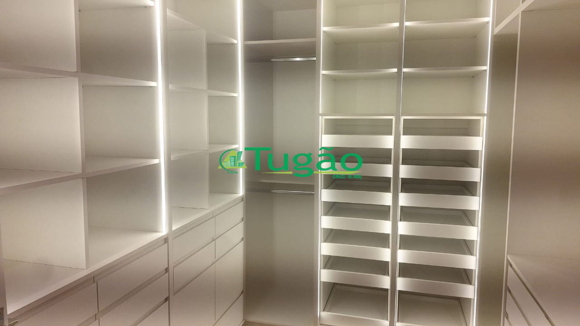 Apartamento com 3 quartos à venda, 256m² — foto 22 de 27