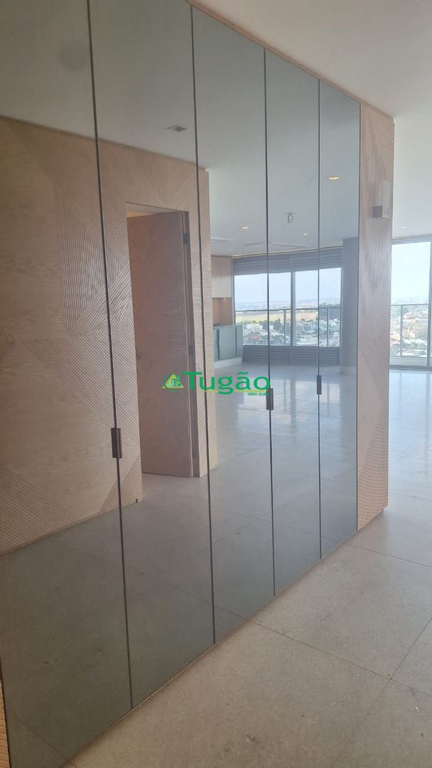 Apartamento com 3 quartos à venda, 256m² — foto 17 de 27
