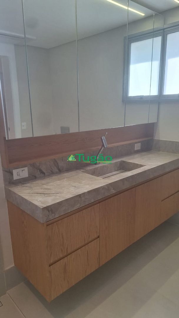 Apartamento com 3 quartos à venda, 256m² — foto 25 de 27
