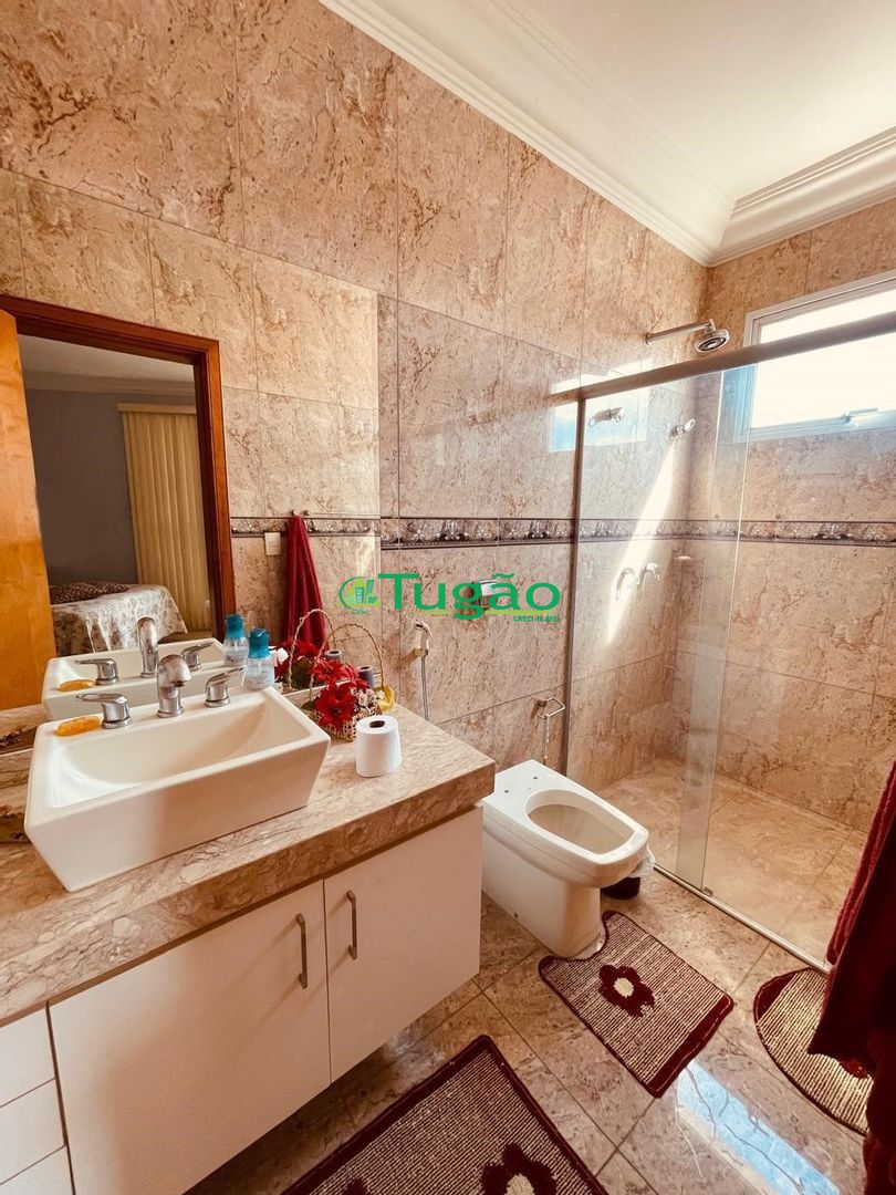 Casa de Condomínio com 4 quartos à venda, 482m² — foto 25 de 29