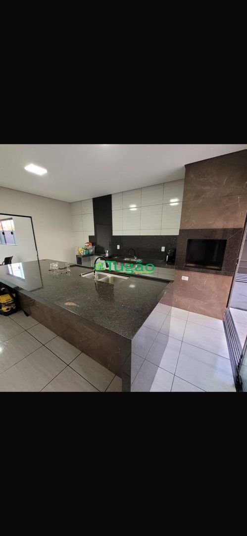 Casa com 3 quartos à venda, 142m² — foto 26 de 30