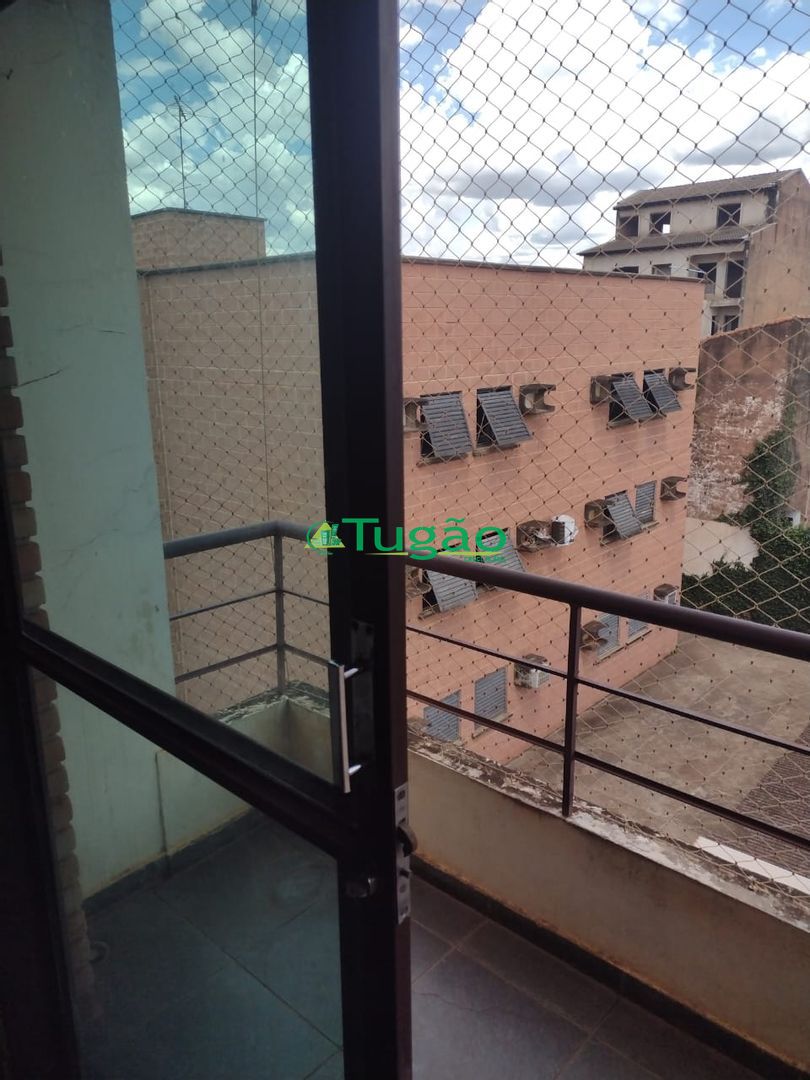 Apartamento com 2 quartos à venda, 72m² — foto 4 de 46