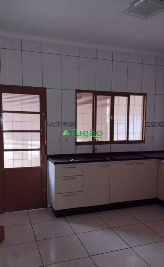 Casa com 3 quartos à venda, 92m² — foto 16 de 17