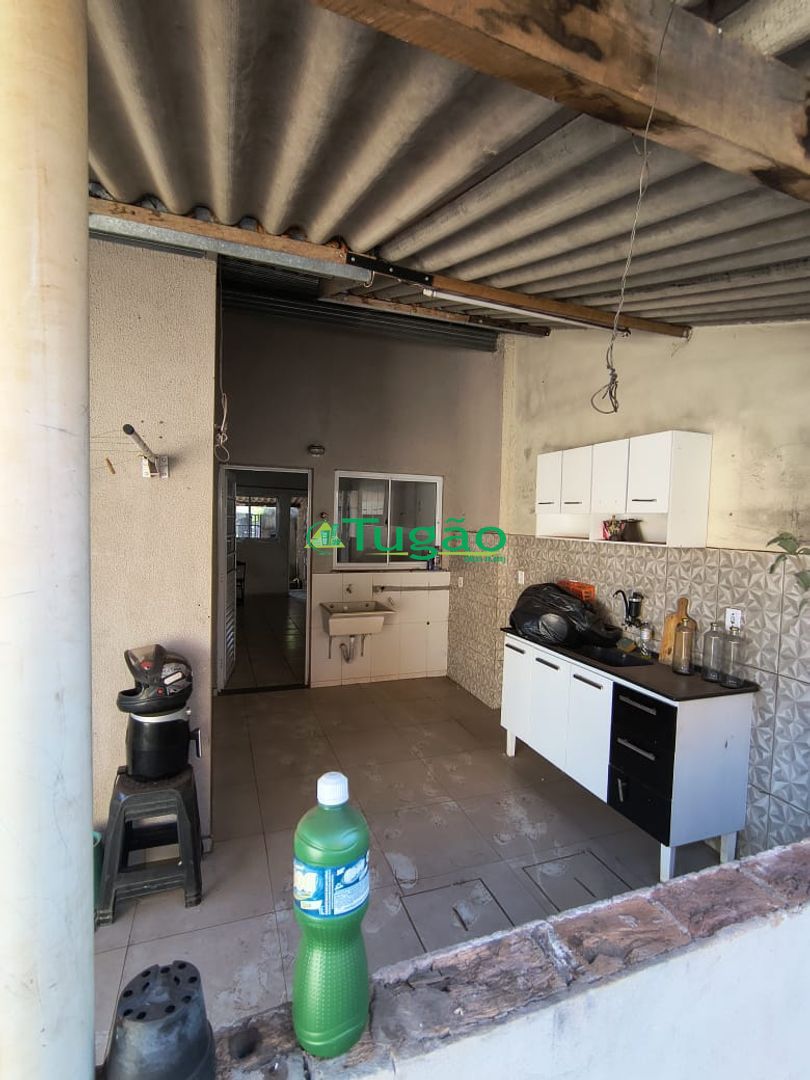 Casa com 2 quartos para aluguel, 100m² — foto 1 de 16