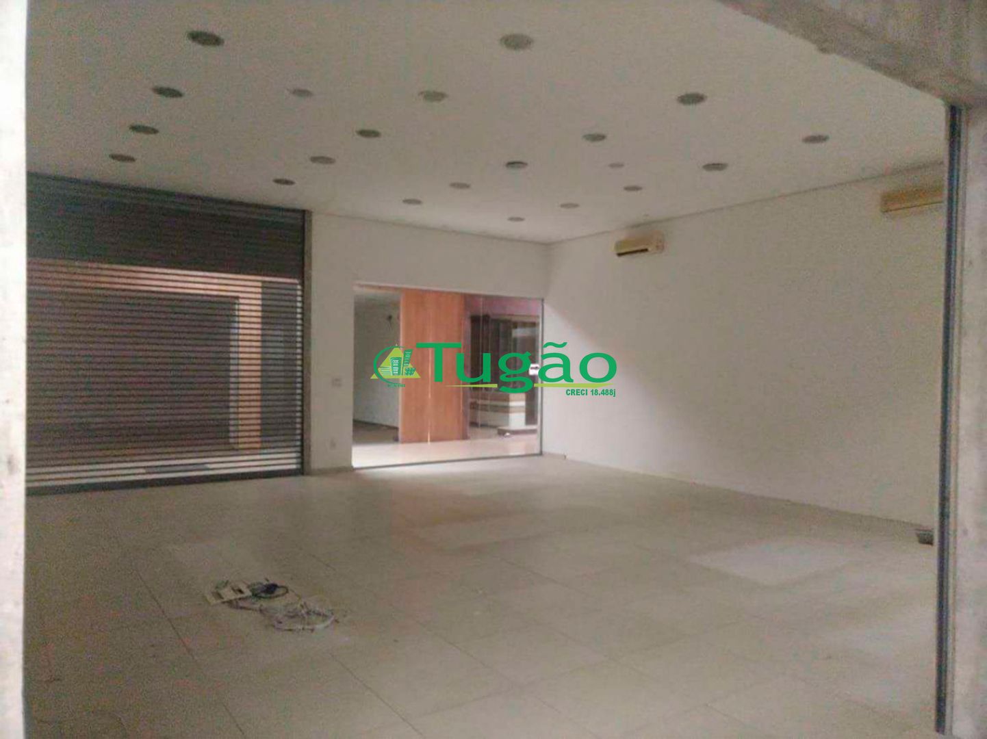 Conjunto Comercial / Sala  à venda, 10066m² — foto 25 de 30