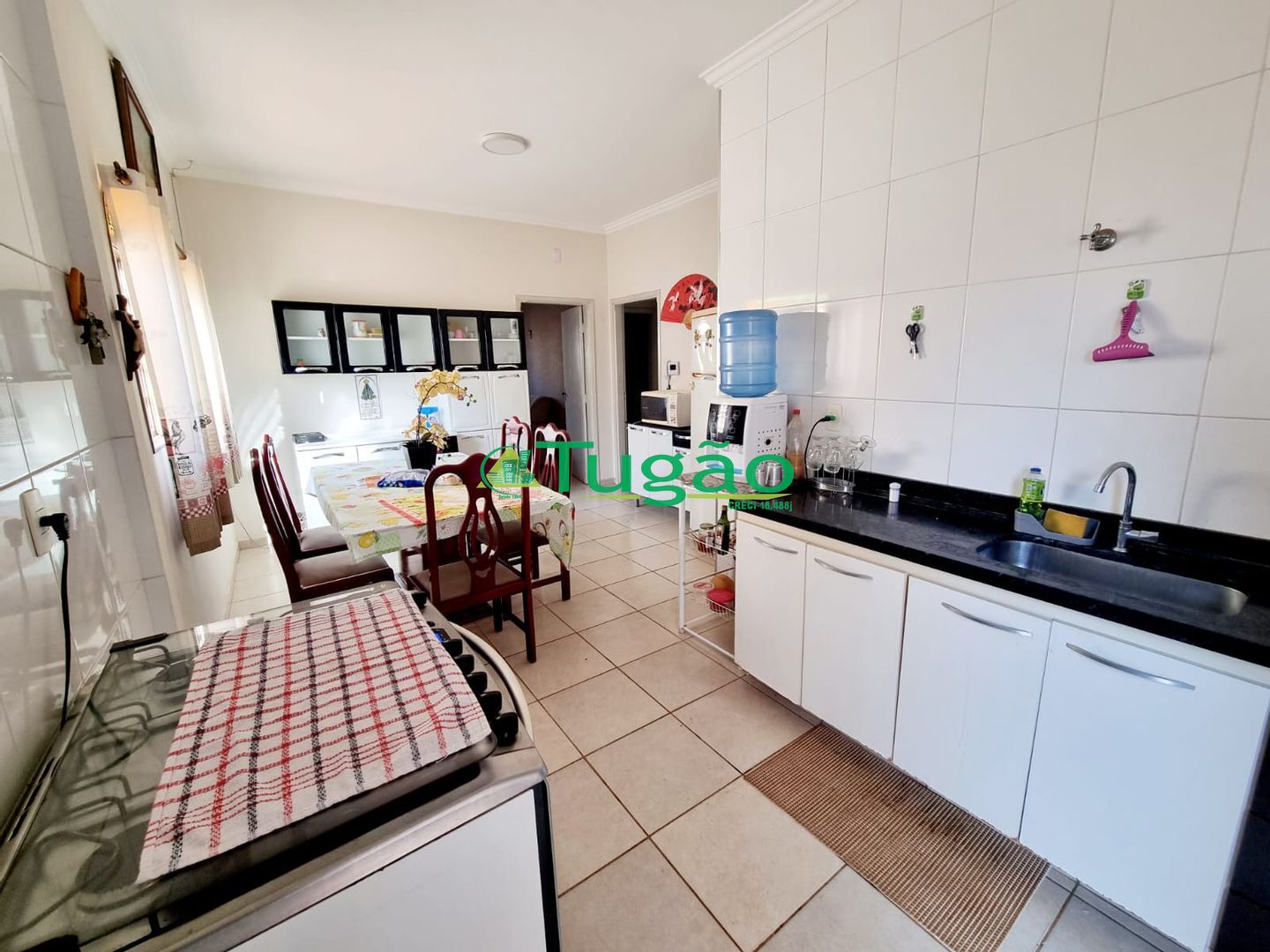 Casa com 3 quartos à venda, 165m² — foto 5 de 8