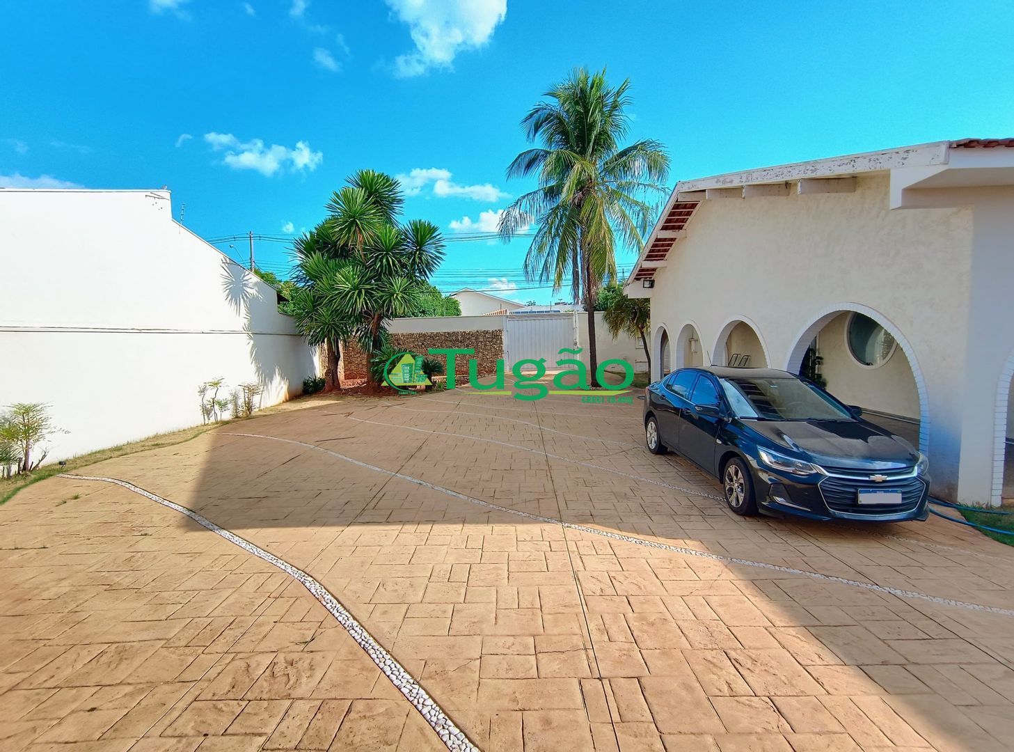 Casa com 3 quartos à venda, 542m² — foto 1 de 47