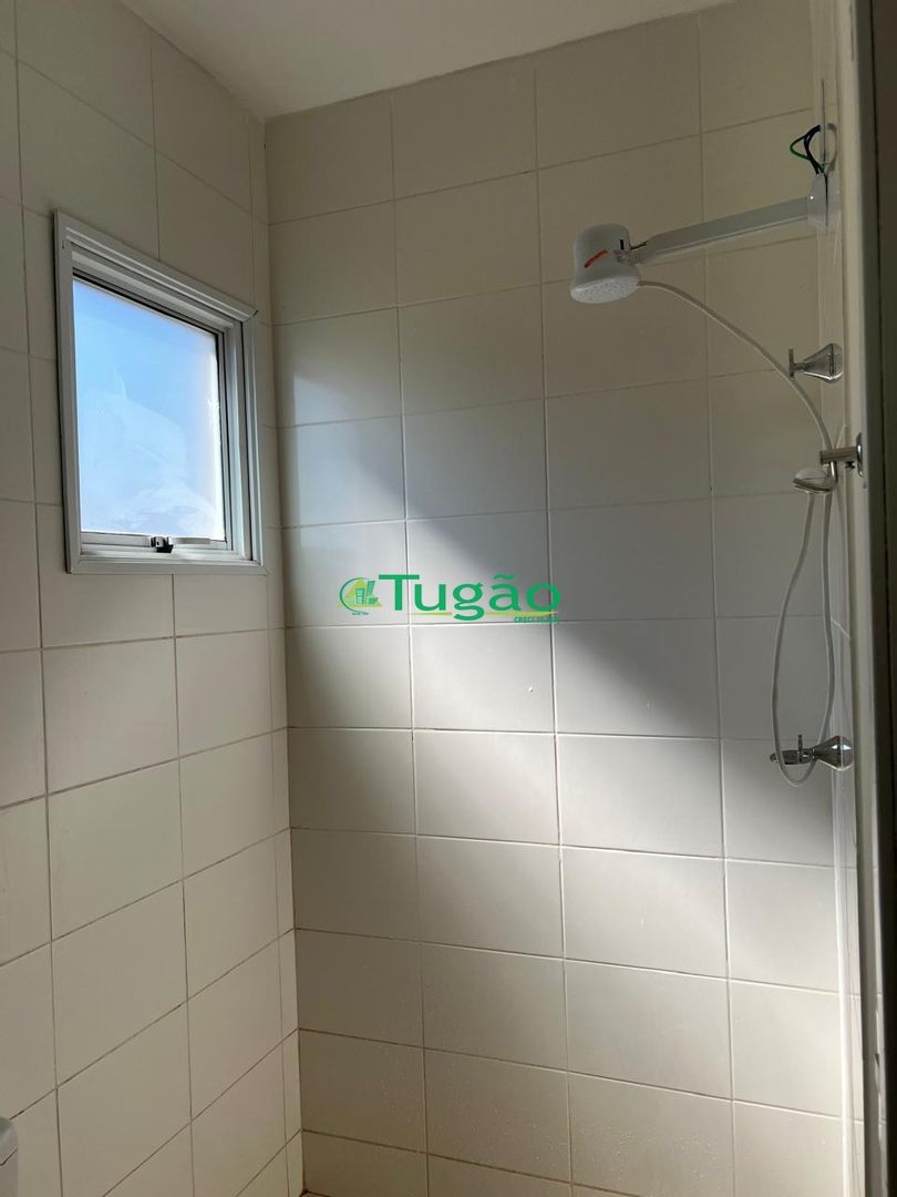 Casa com 2 quartos à venda, 43m² — foto 2 de 16