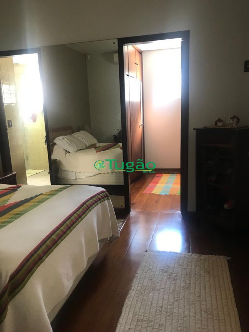 Casa com 3 quartos à venda, 414m² — foto 16 de 51
