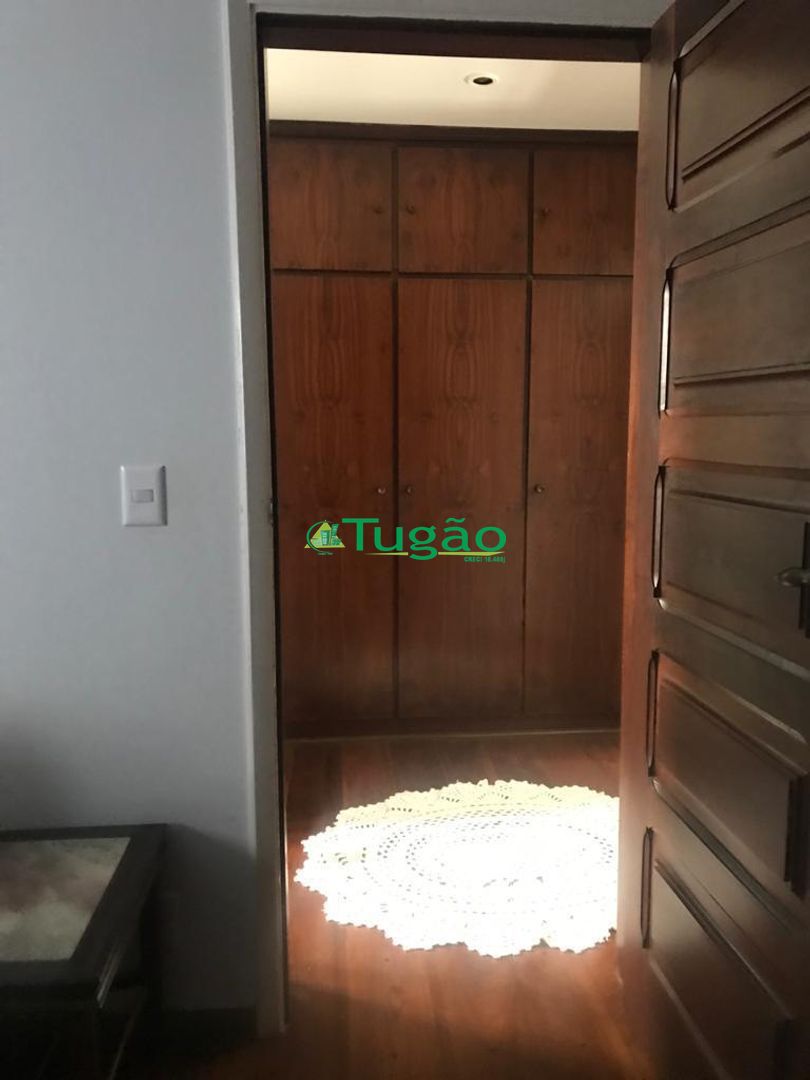 Casa com 3 quartos à venda, 414m² — foto 21 de 51
