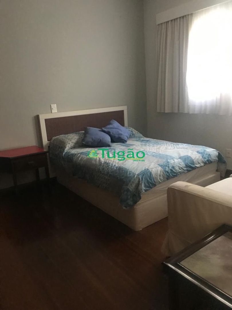 Casa com 3 quartos à venda, 414m² — foto 20 de 51