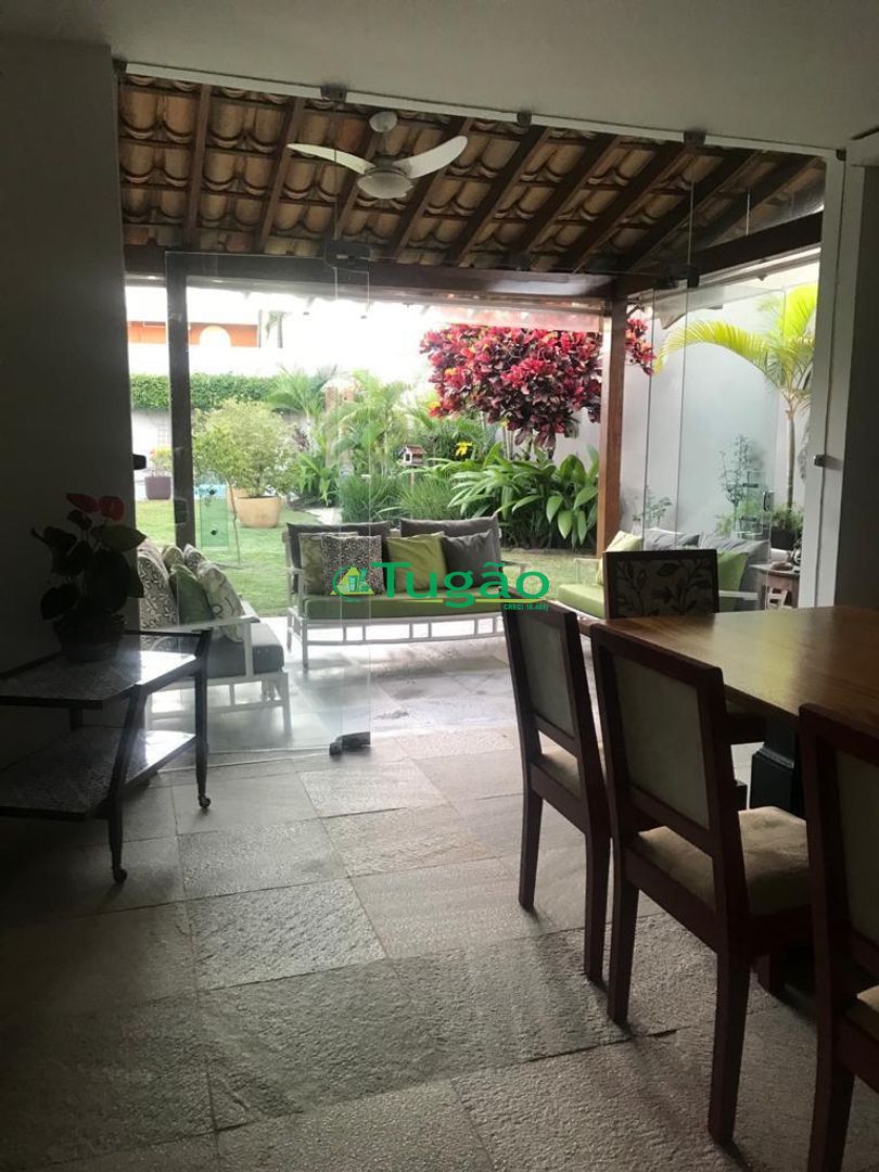 Casa com 3 quartos à venda, 414m² — foto 2 de 51