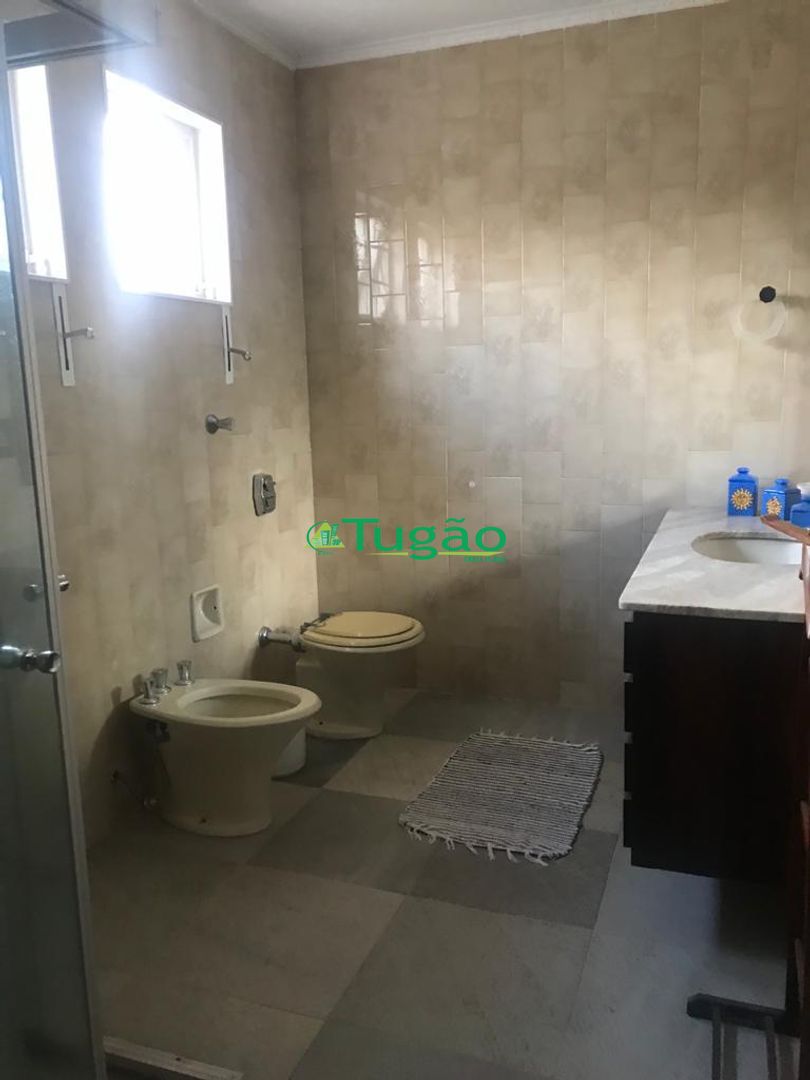 Casa com 3 quartos à venda, 414m² — foto 25 de 51