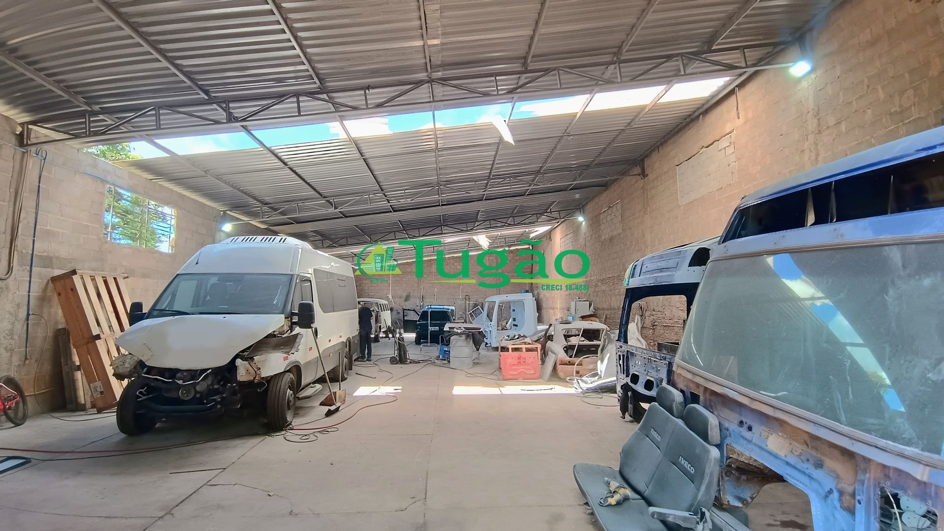 Loja / Salão / Ponto Comercial  para aluguel, 2326m² — foto 17 de 17