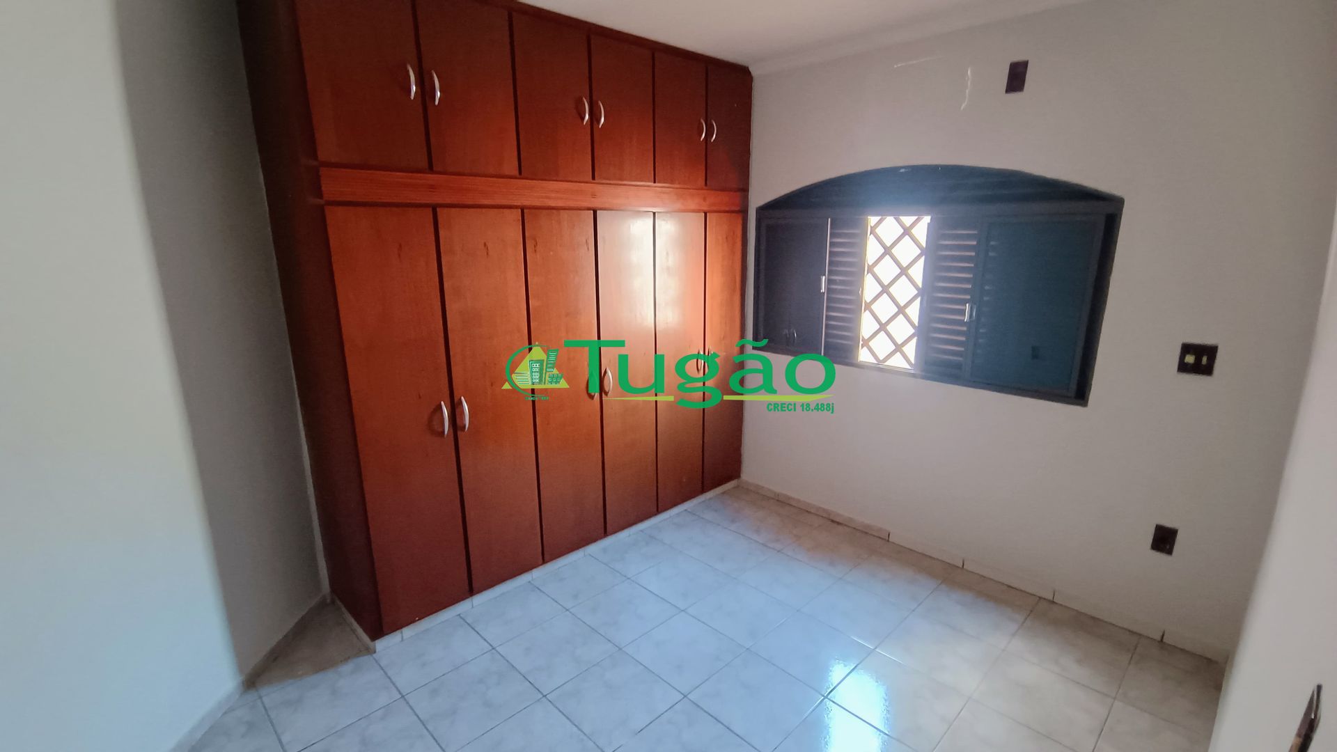 Casa com 3 quartos à venda, 250m² — foto 4 de 20
