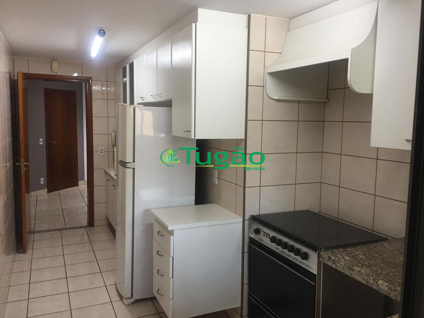 Apartamento com 2 quartos à venda, 68m² — foto 2 de 19