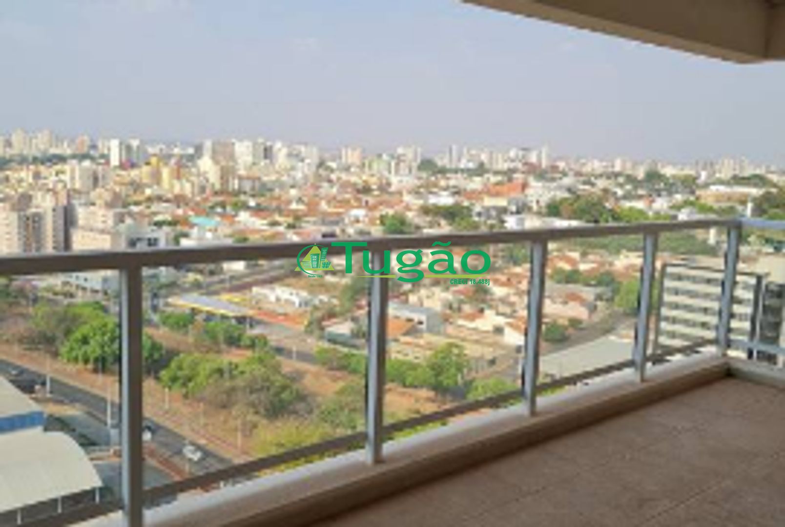 Apartamento com 3 quartos à venda, 115m² — foto 2 de 9