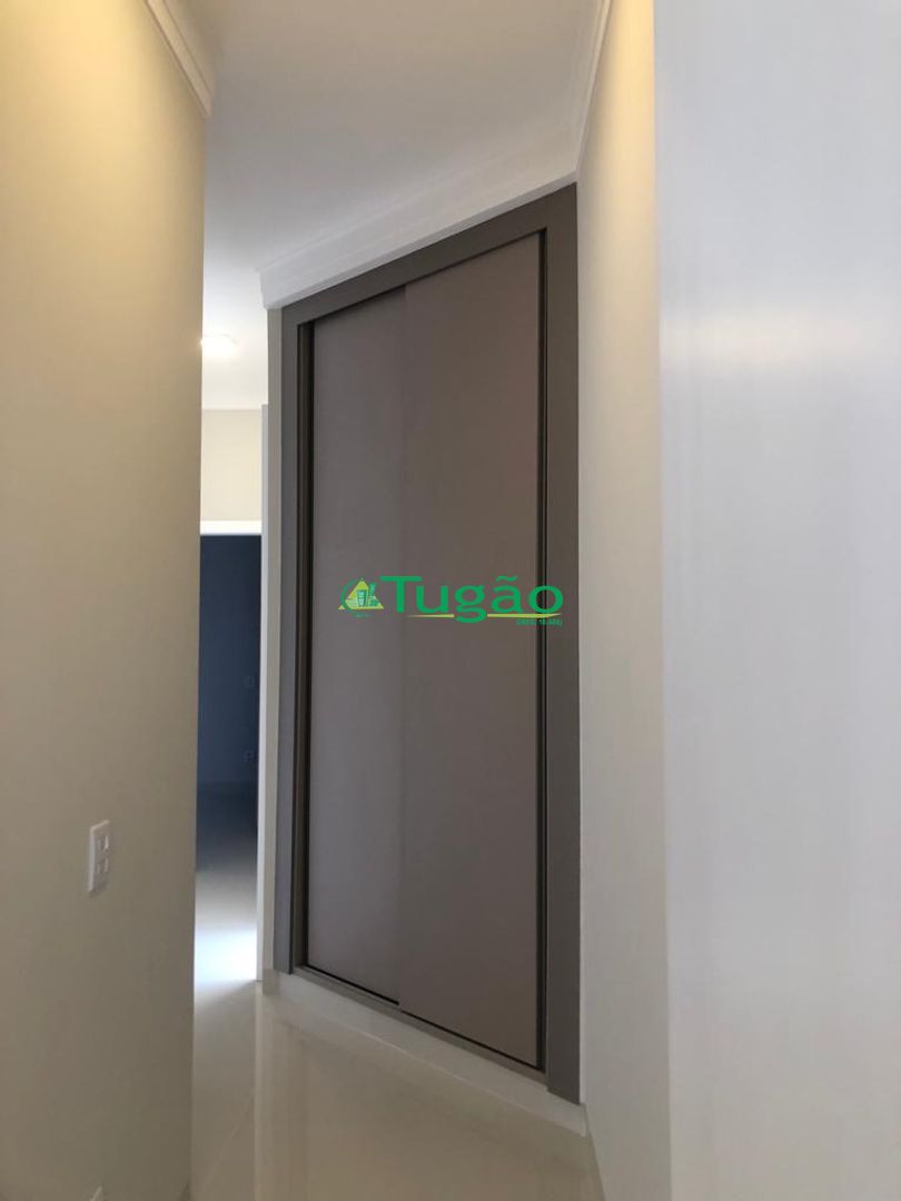 Casa de Condomínio com 3 quartos à venda, 207m² — foto 9 de 23
