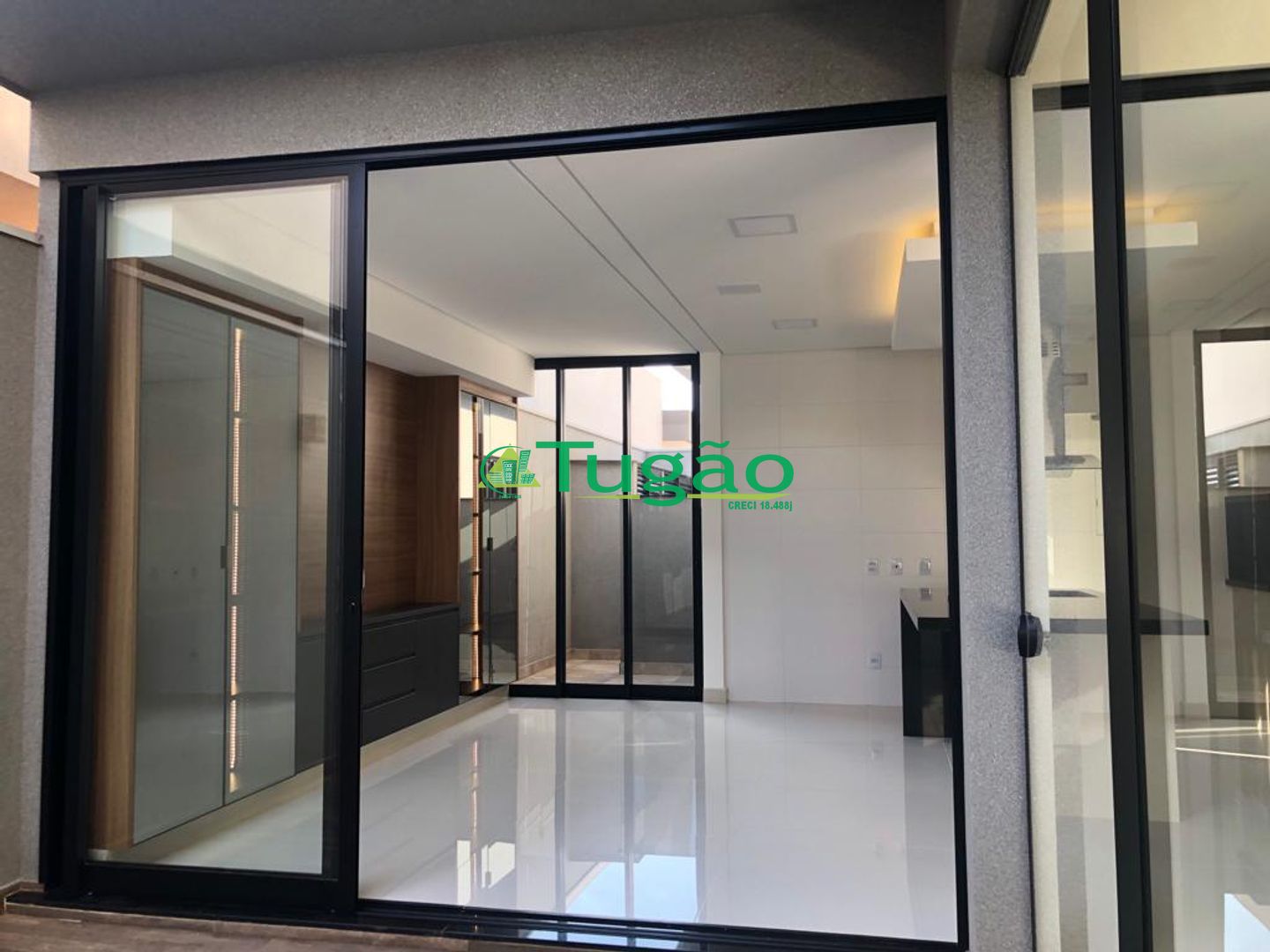 Casa de Condomínio com 3 quartos à venda, 207m² — foto 21 de 23