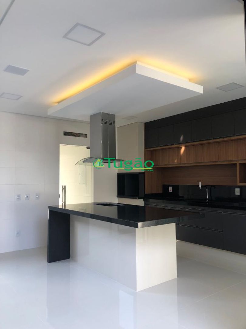 Casa de Condomínio com 3 quartos à venda, 207m² — foto 20 de 23