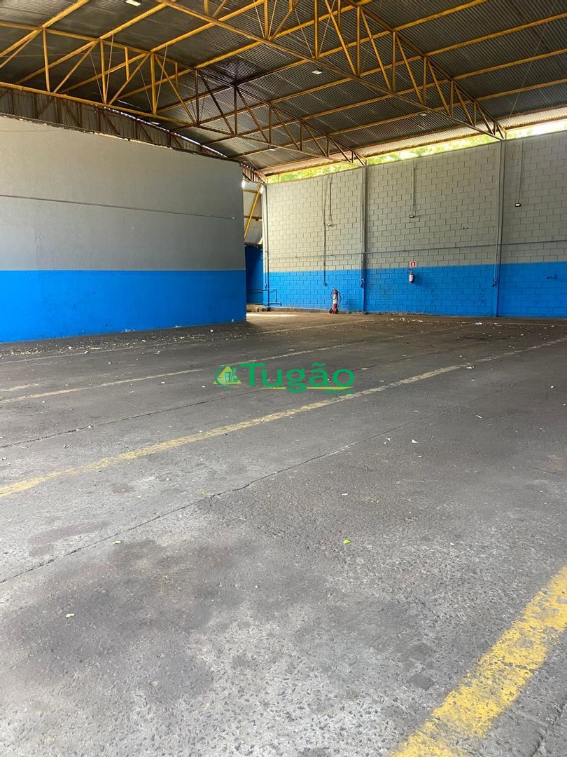 Loja / Salão / Ponto Comercial  para aluguel, 1208m² — foto 2 de 30