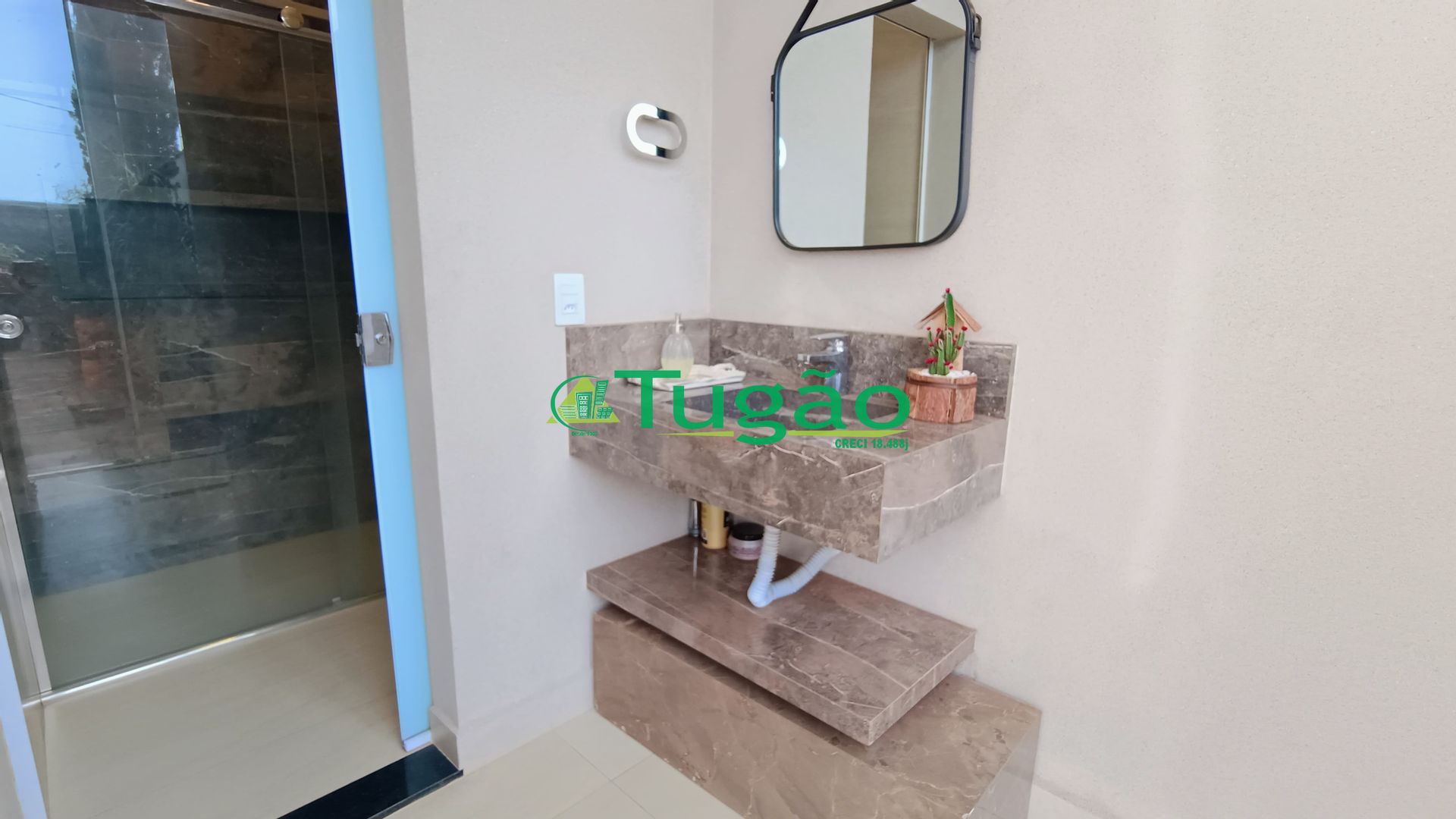 Casa com 3 quartos à venda, 250m² — foto 11 de 24