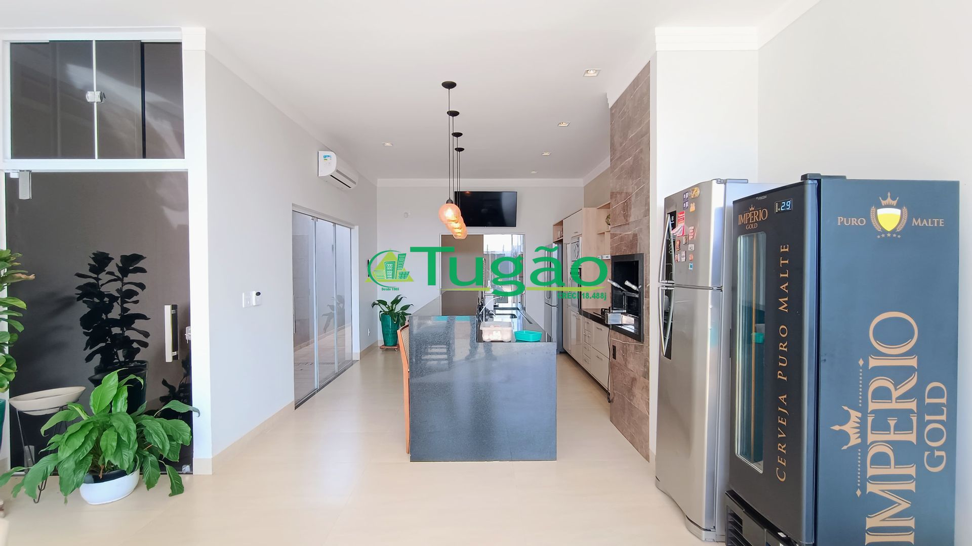 Casa com 3 quartos à venda, 250m² — foto 4 de 24