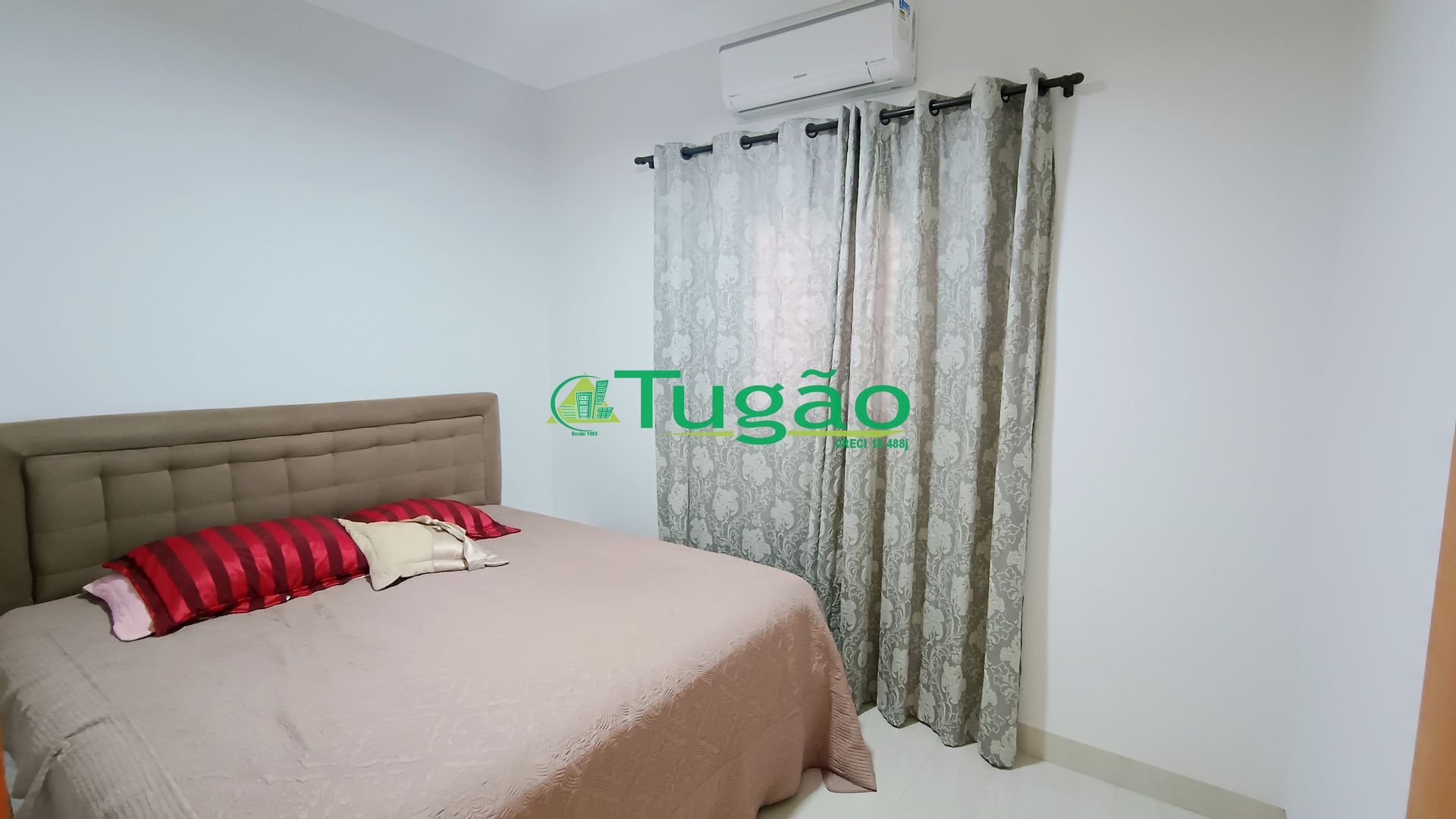 Casa com 3 quartos à venda, 250m² — foto 17 de 24