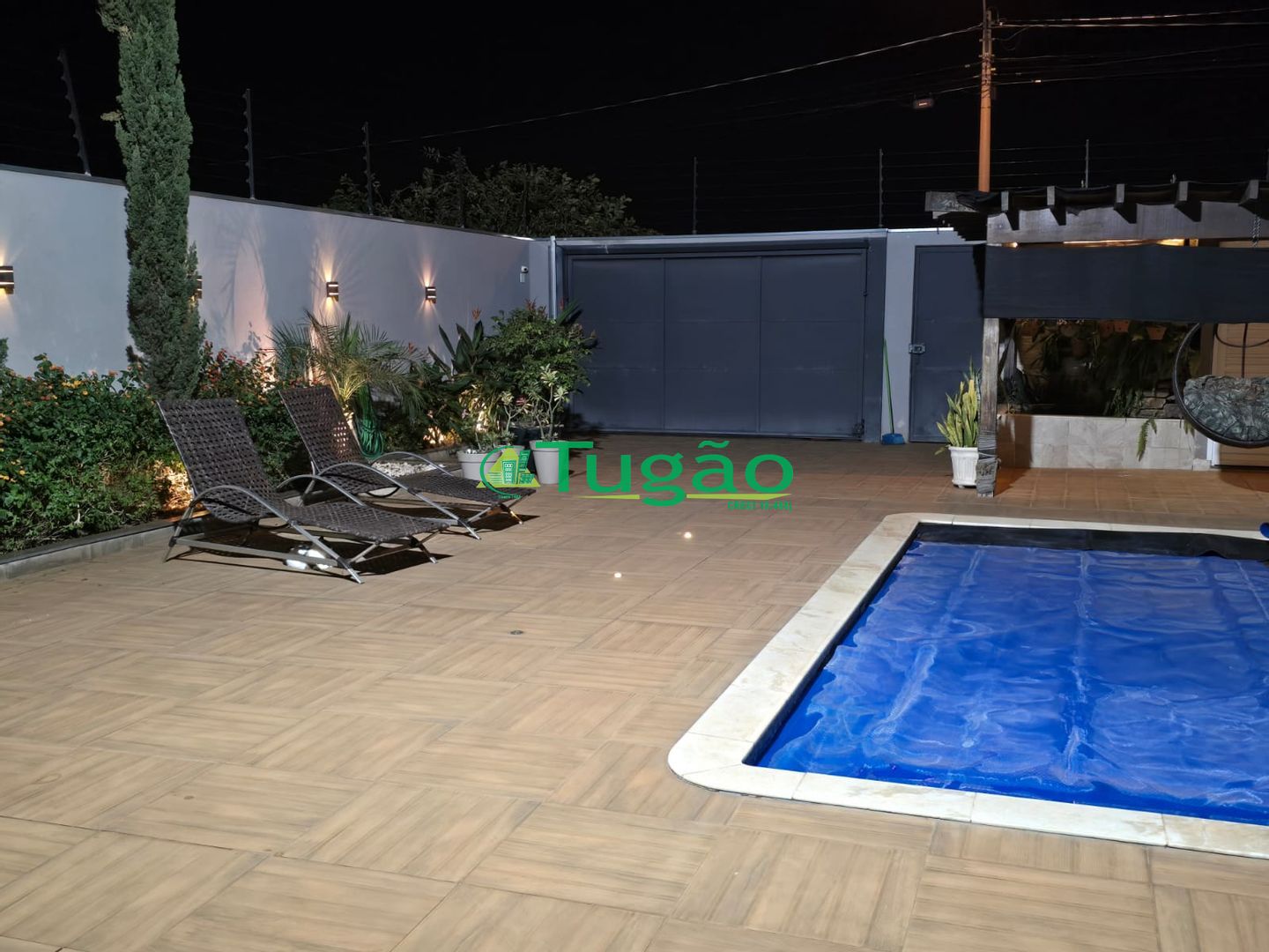 Casa com 3 quartos à venda, 250m² — foto 23 de 24
