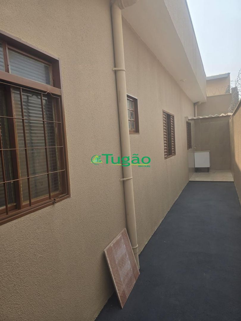 Casa com 4 quartos à venda, 120m² — foto 4 de 28