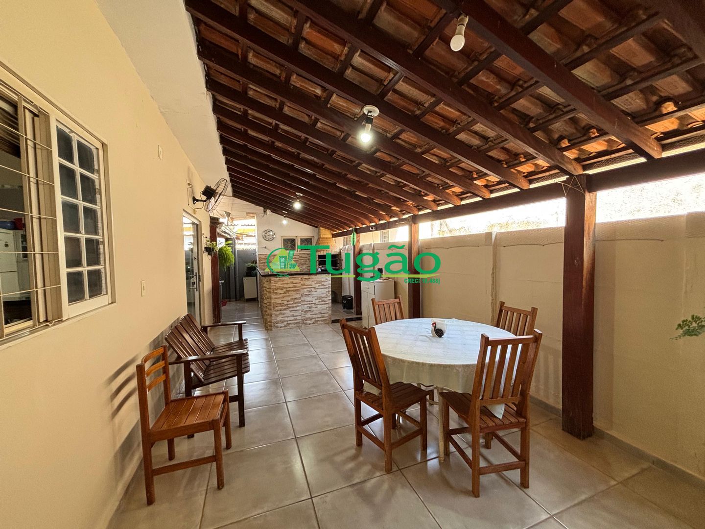 Casa com 3 quartos à venda, 170m² — foto 4 de 32