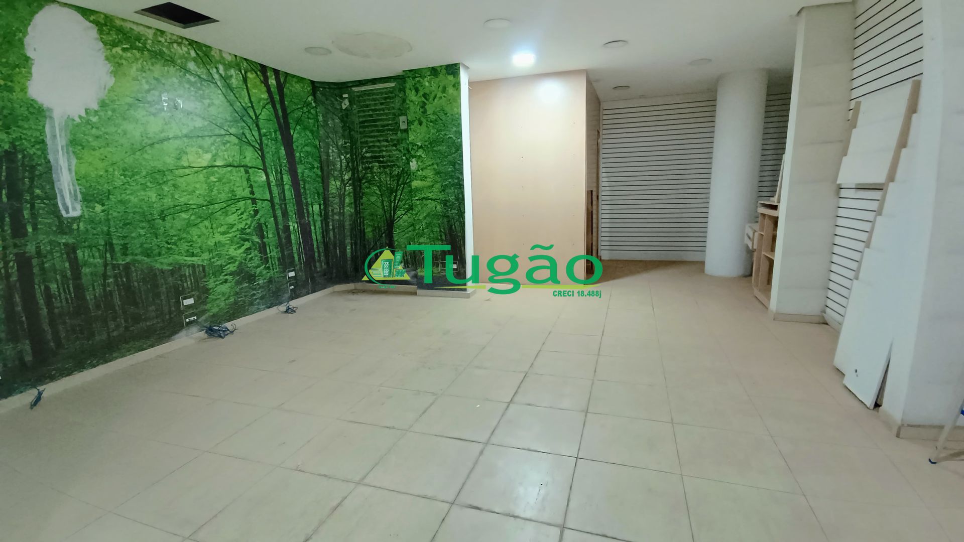 Loja / Salão / Ponto Comercial  para aluguel, 185m² — foto 1 de 10