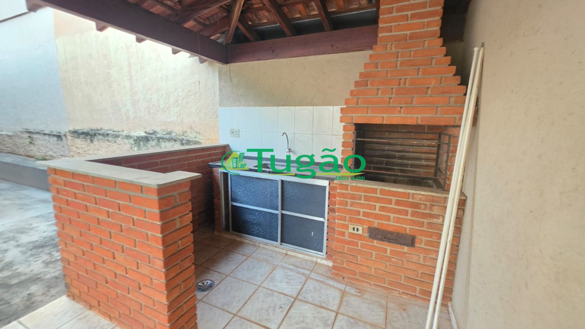 Casa com 3 quartos para aluguel, 320m² — foto 4 de 20