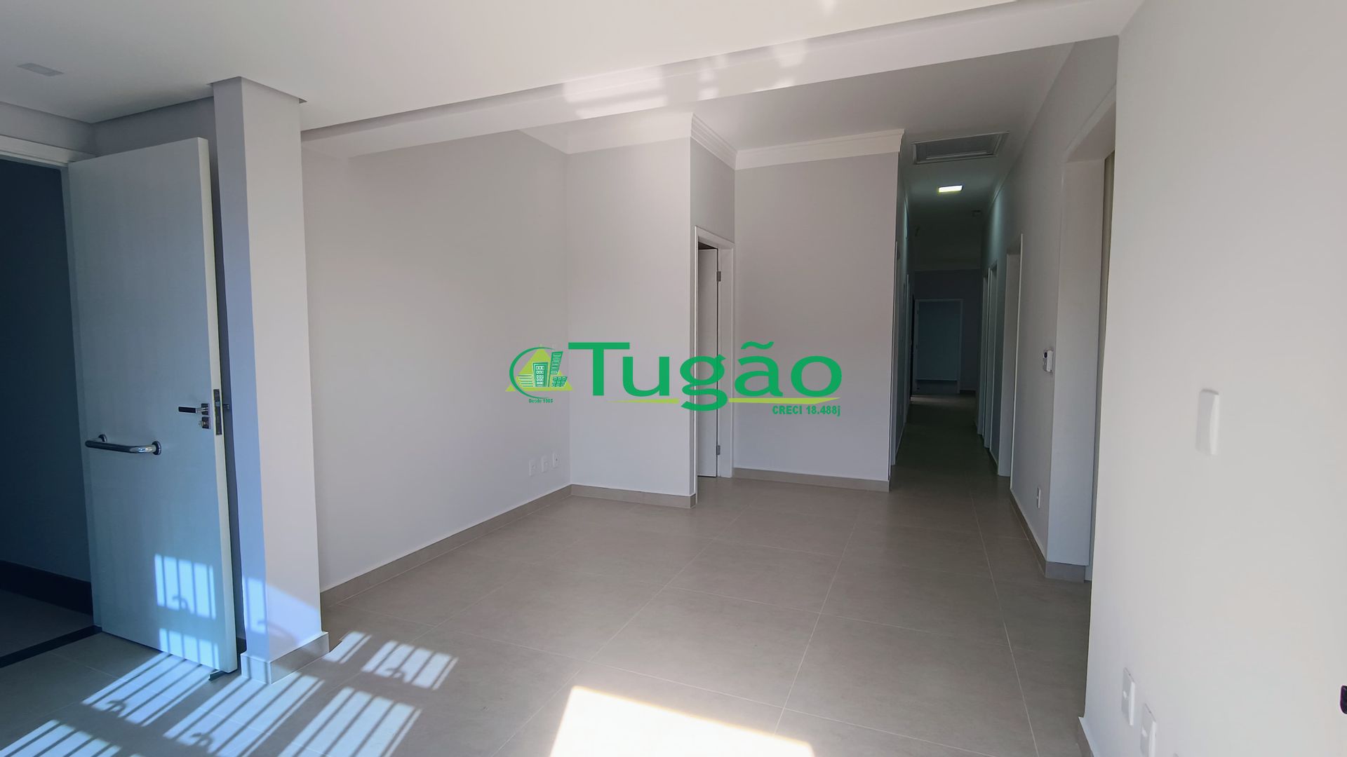 Imóvel Comercial  à venda, 190m² — foto 1 de 18