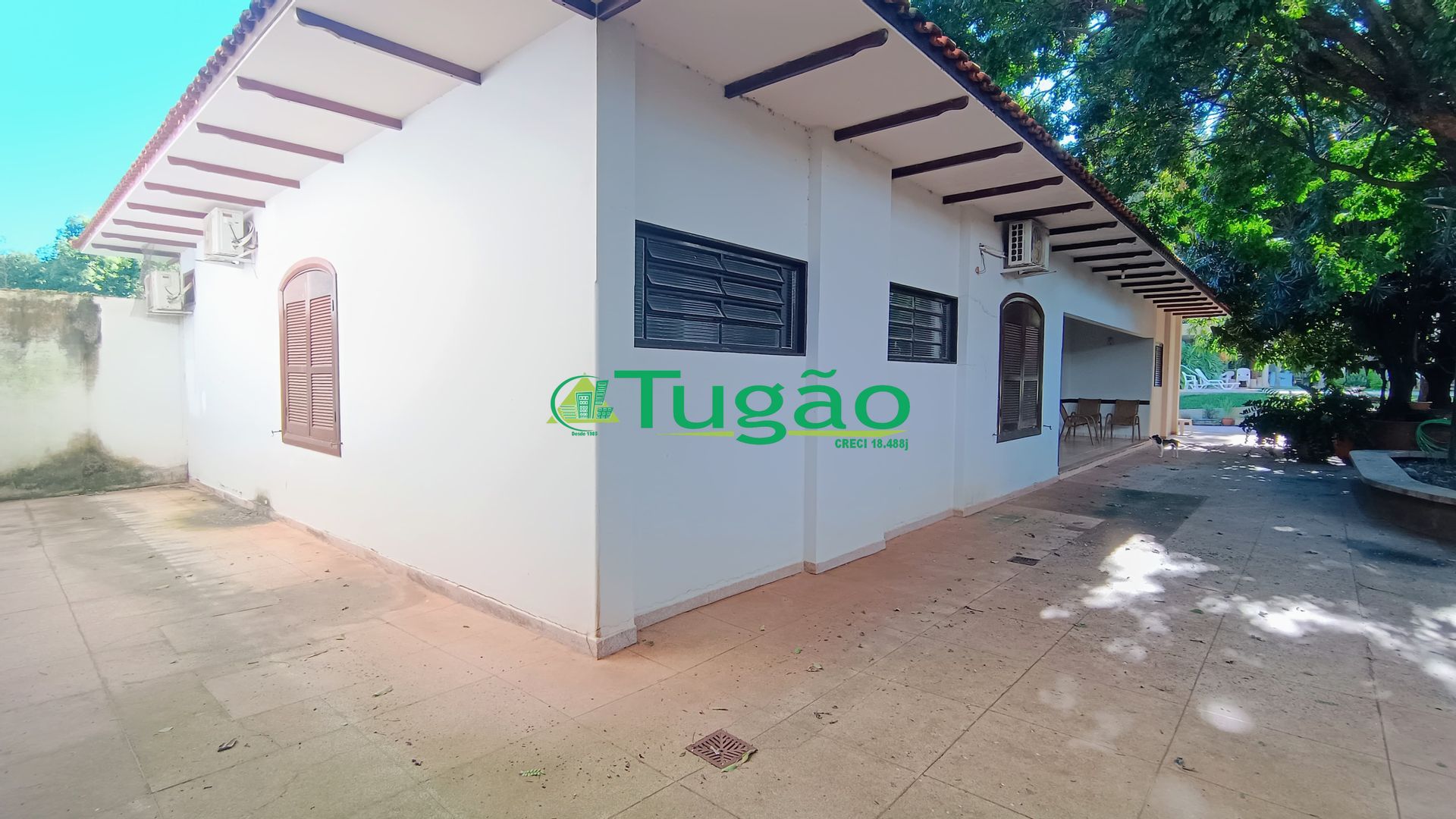 Casa com 6 quartos para aluguel, 355m² — foto 8 de 24