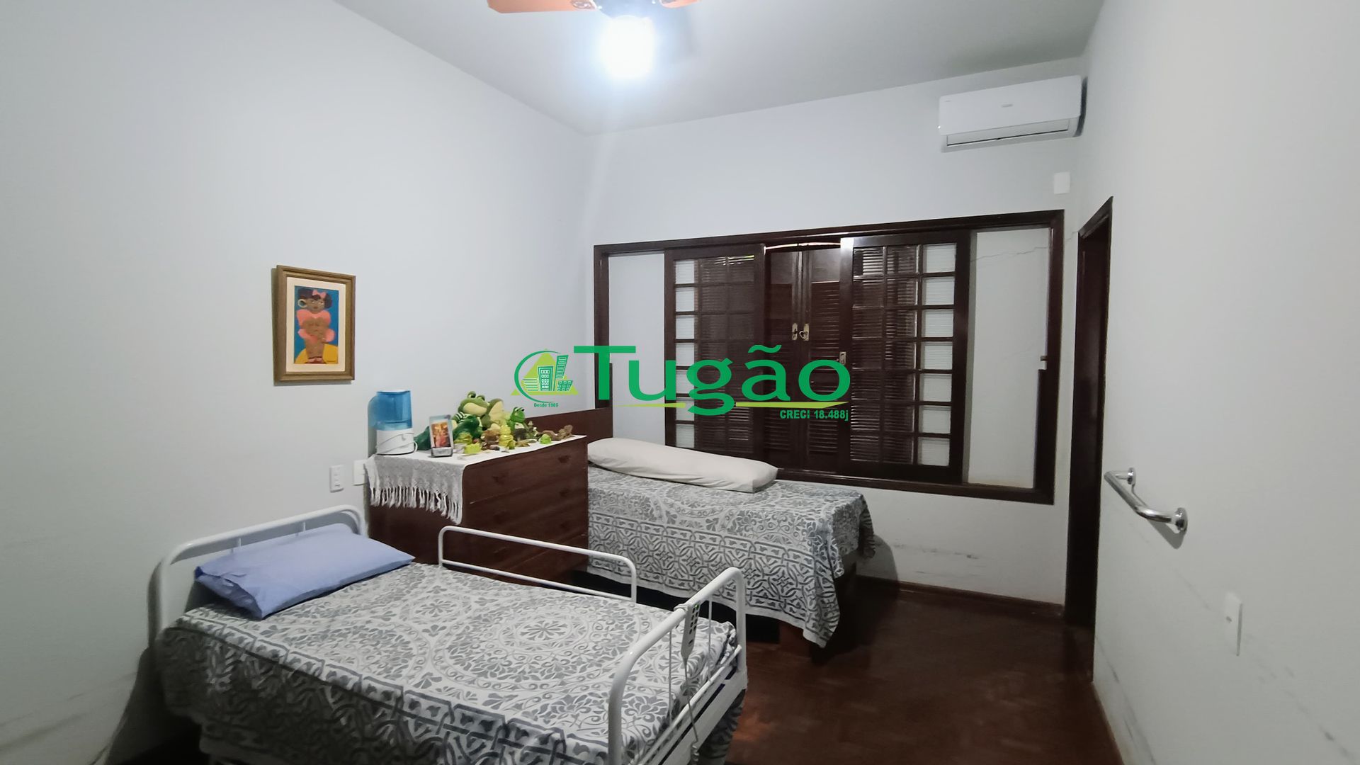 Casa com 6 quartos para aluguel, 355m² — foto 6 de 24