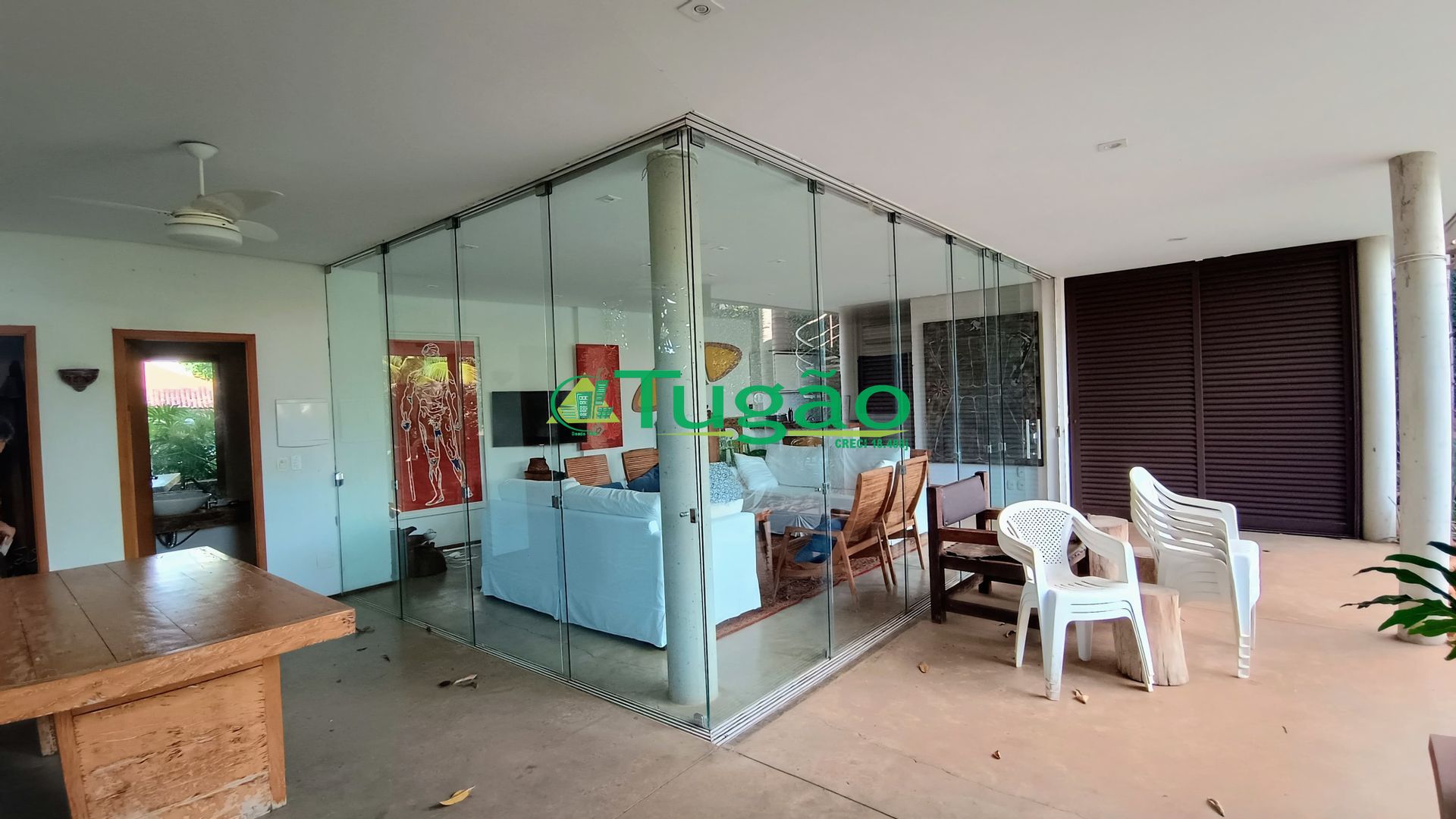 Casa com 6 quartos para aluguel, 355m² — foto 17 de 24