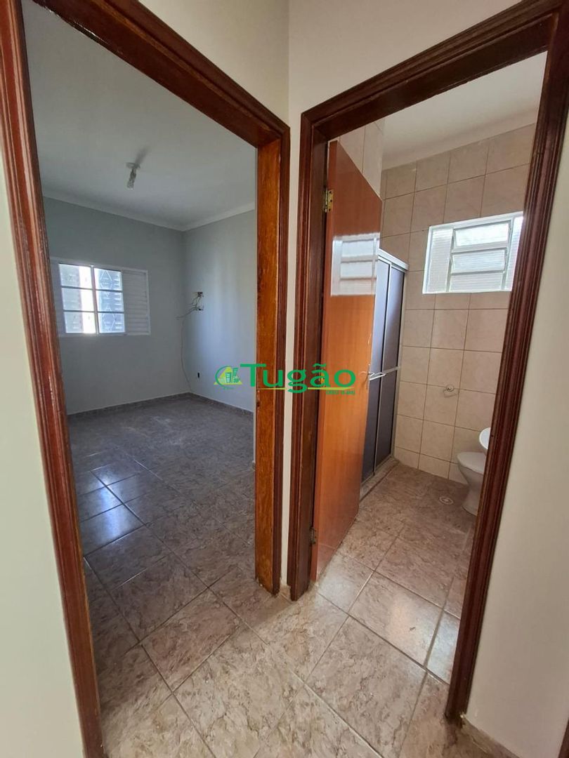 Casa com 2 quartos à venda, 78m² — foto 4 de 17