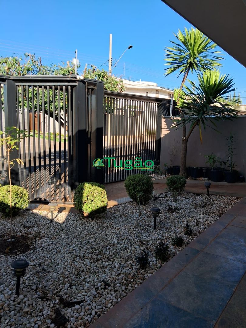Casa com 4 quartos à venda, 426m² — foto 7 de 22