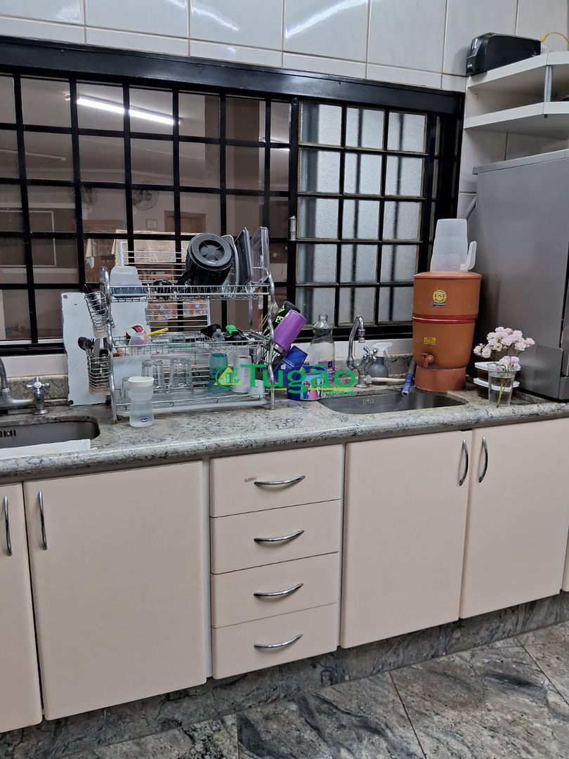Casa com 4 quartos à venda, 426m² — foto 15 de 22