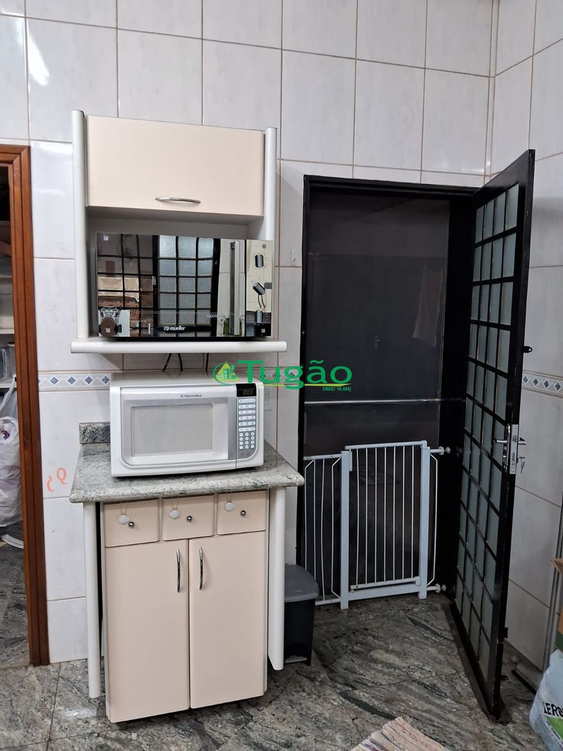 Casa com 4 quartos à venda, 426m² — foto 12 de 22