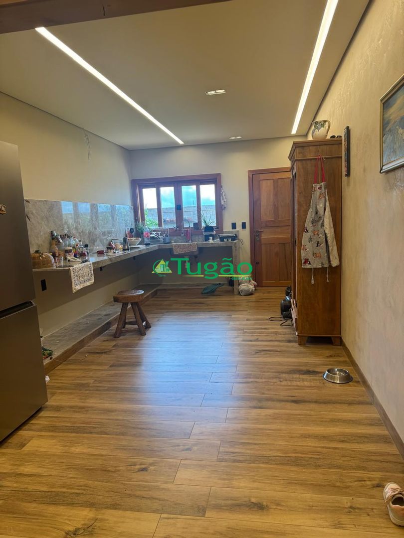 Fazenda / Sítio / Chácara com 4 quartos à venda, 166m² — foto 17 de 21