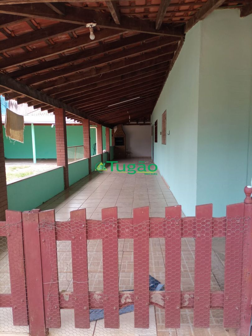 Fazenda / Sítio / Chácara com 4 quartos à venda, 165m² — foto 1 de 12